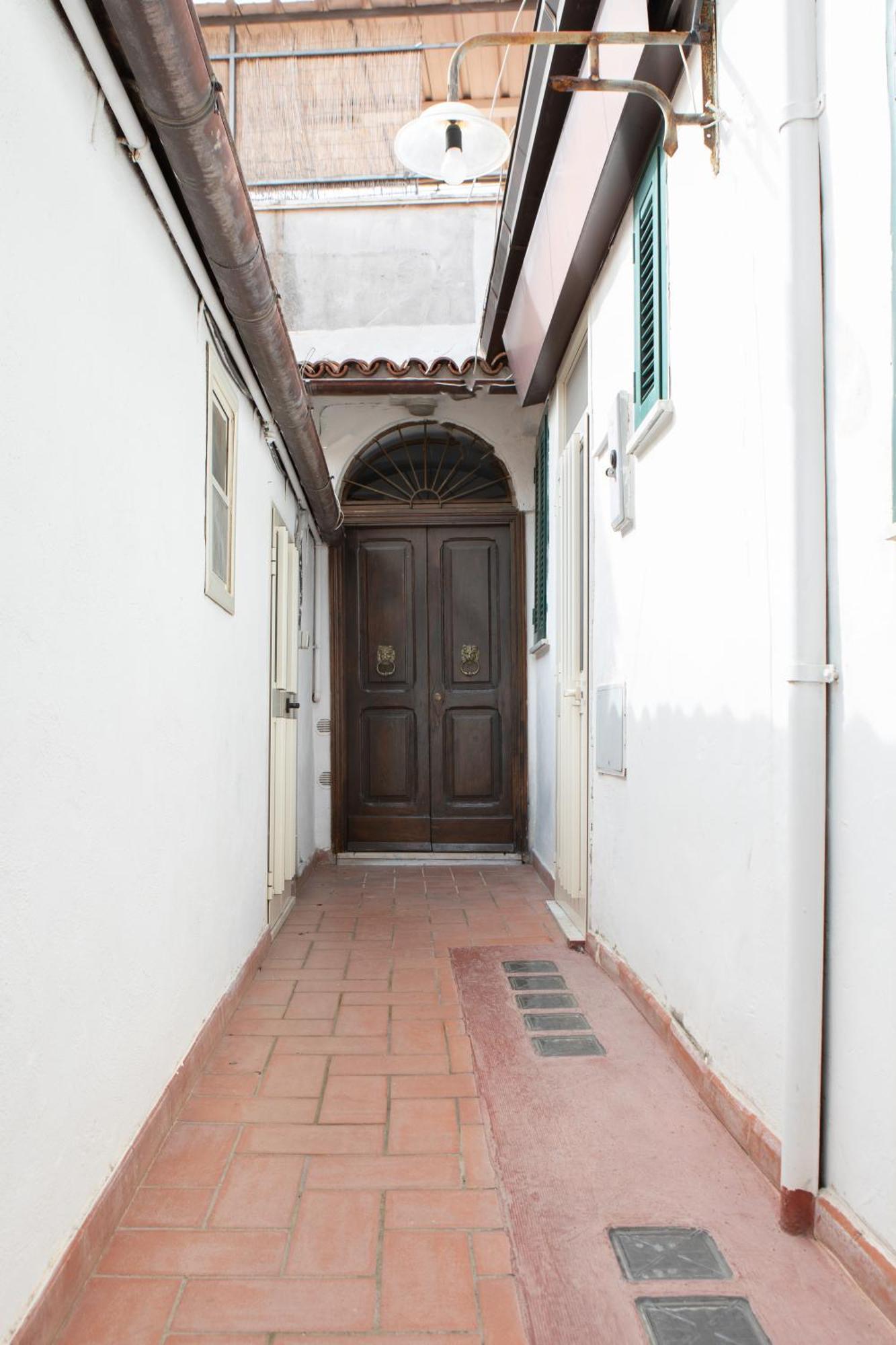 Casa Vitelli - Centro Storico A Due Passi Da Tutto Apartment Terracina Luaran gambar